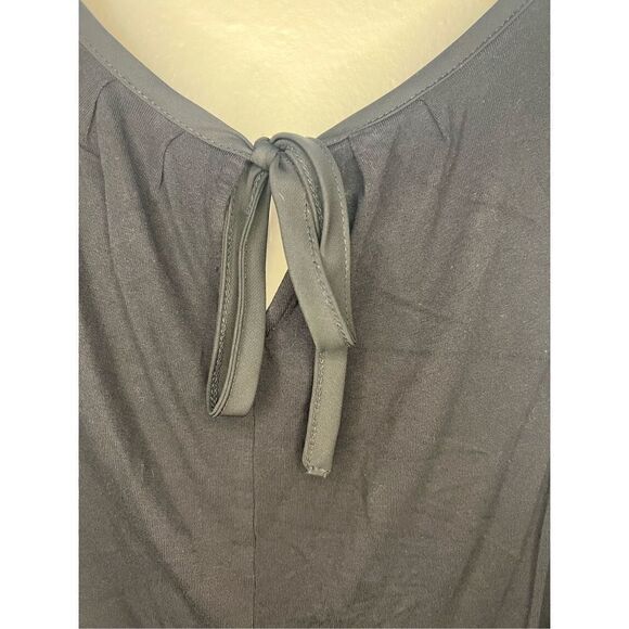 SOLD🚫 ELLE Sleeveless Striped Top Women’s Medium - Picture 5 of 6